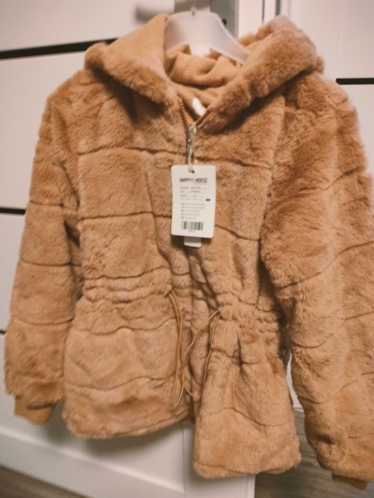 Nowe futerko dla dziewczynki