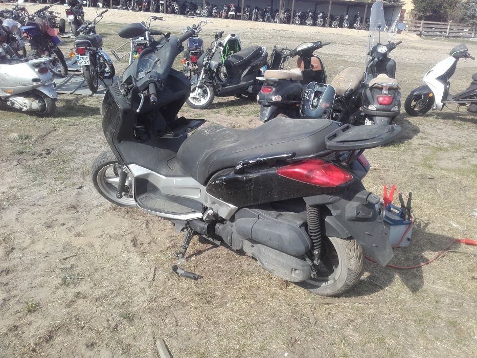 Yamaha xmax125 xmax 125 x-max 125 silnik lagi felga koło lampa części