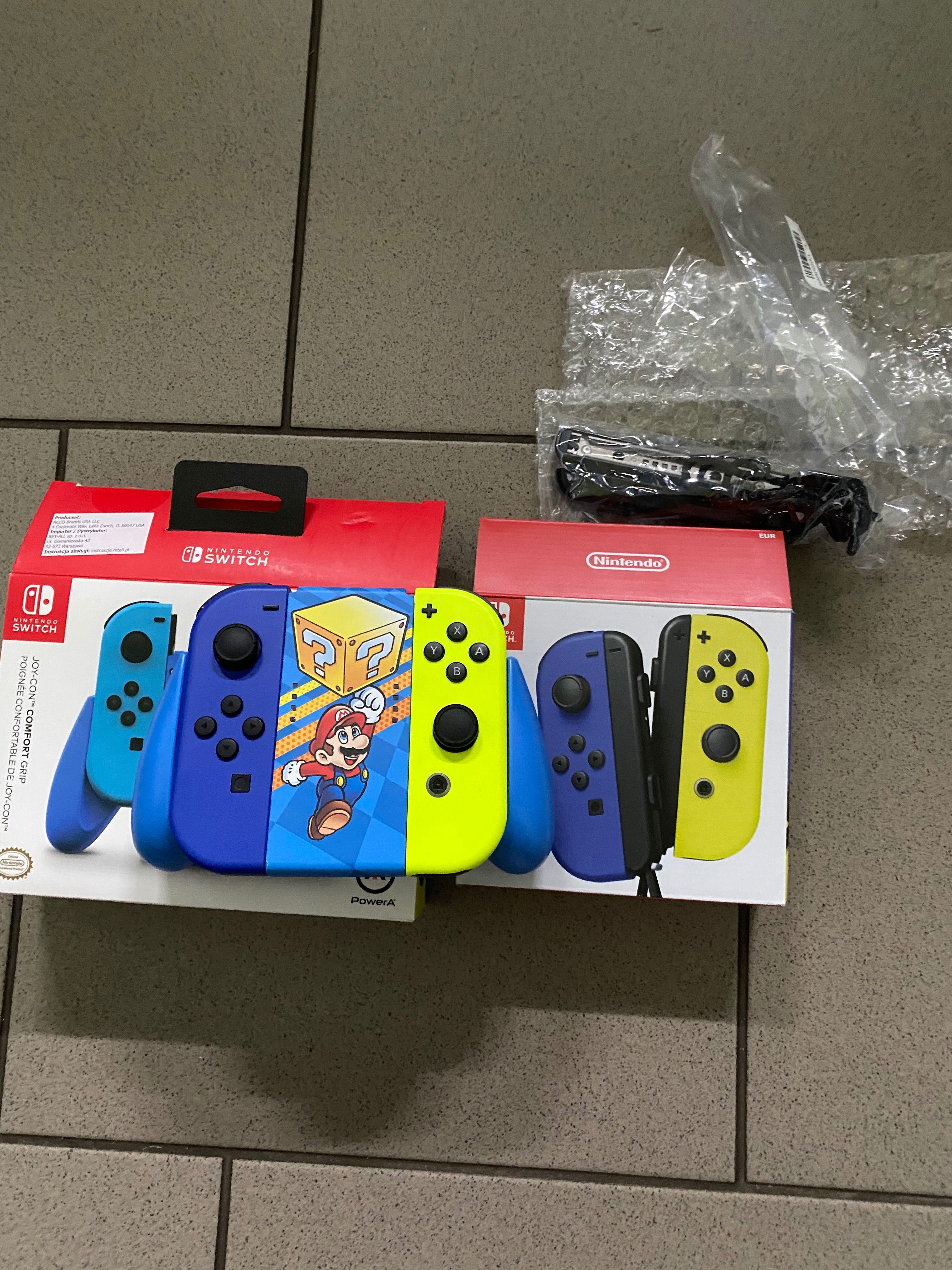 Nintendo Switch Joy-con + grip poweraA Mario edycja