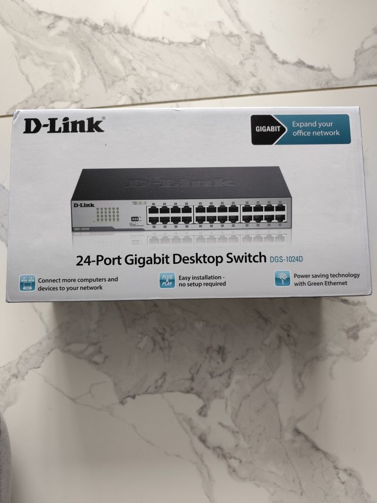 Комутатор D-LINK DES-1024D