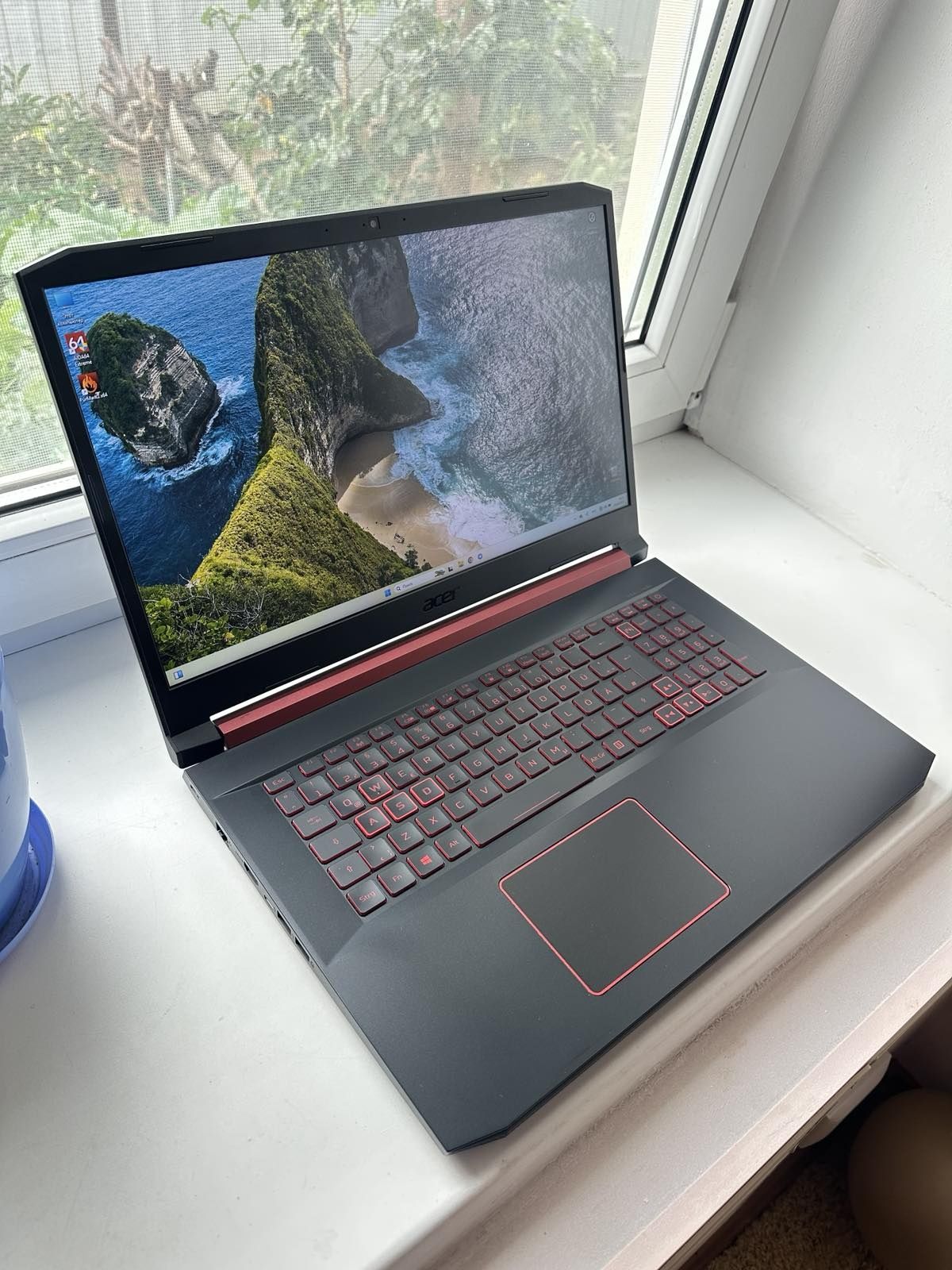 Продам игровой ноутбук Acer Nitro 5