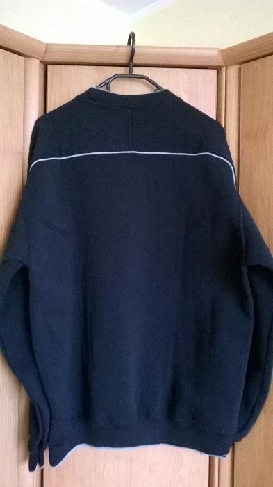 NIKE-NOWA męska bluza sportowa. Rozmiar XL (wzrost około 190 cm).