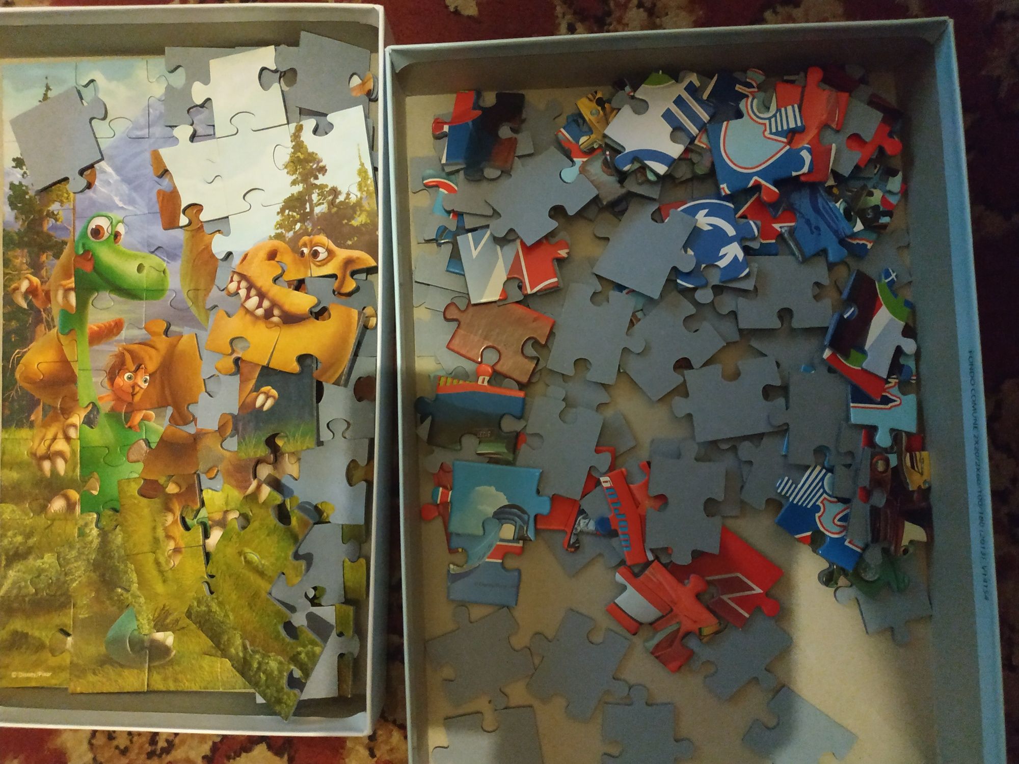 Puzzle za dwa pudełka 20 zł.