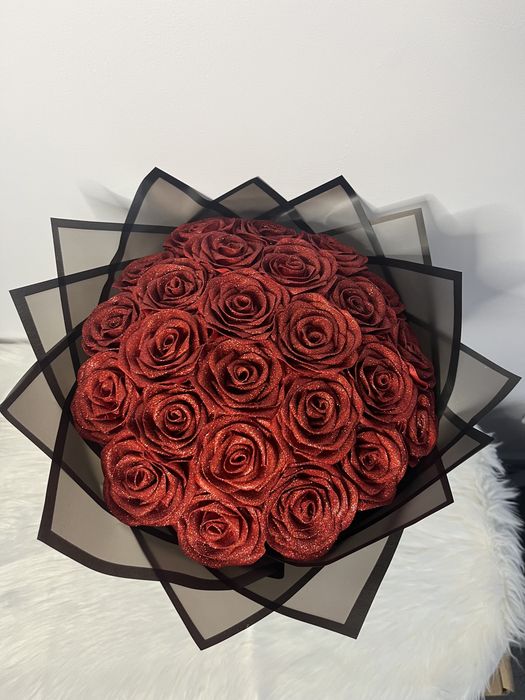 Bukiety wiecznych róż, bukiety róż ze wstażek - na zamowienie