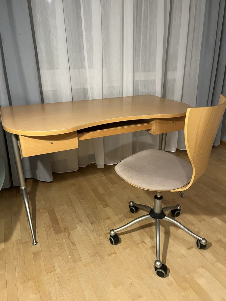 Komplet biurko i krzesło Caligaris