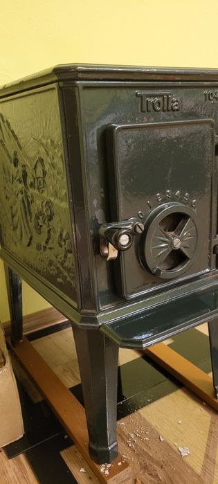 Piec koza żeliwny  jotul trolla 104 jotul 602