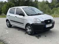Kia picanto 1.1 диз авто економне гарне все працює кондиціонер