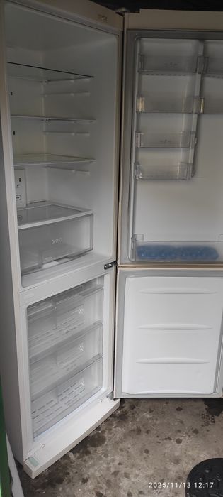 Продам холодильник і пральну машину на 5 кг. Самовивіз.