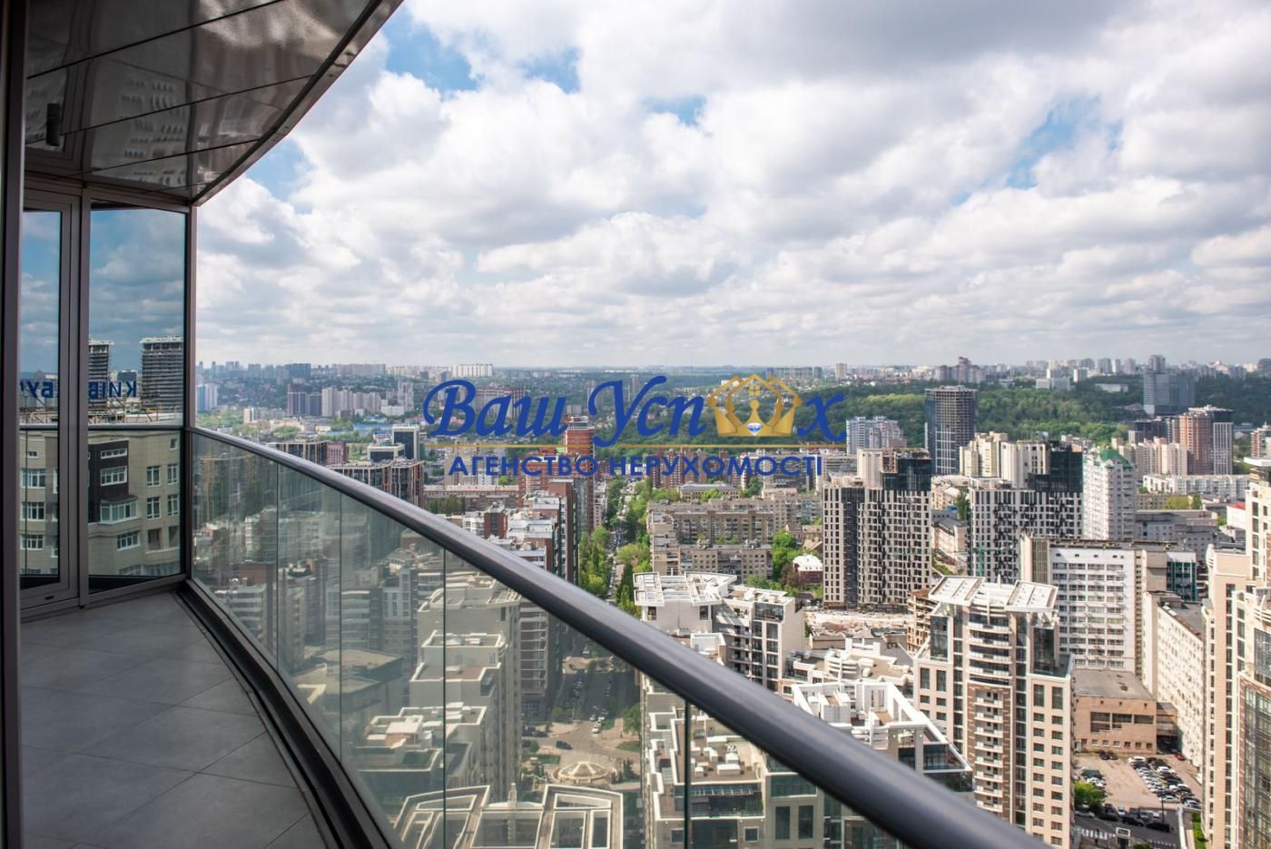 Продажа  пентхауса с террасами  в центре Киева. Taryan Towers