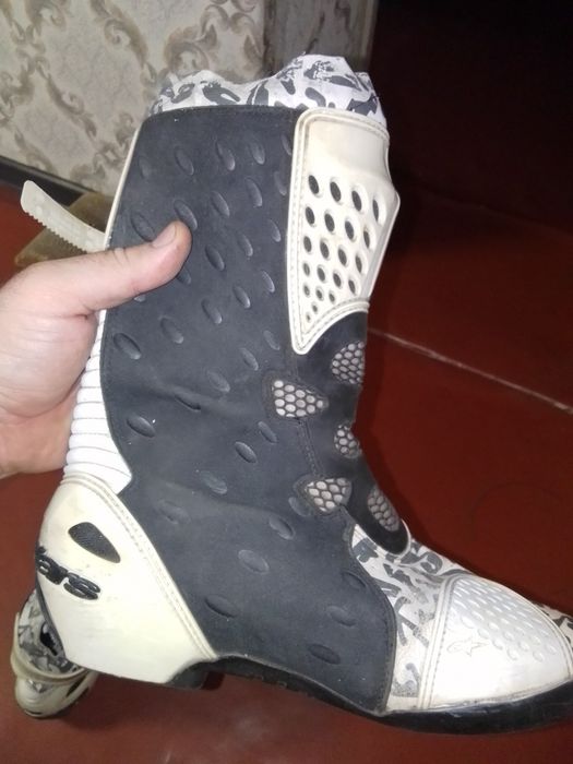 Продам мото боты Alpinestars
