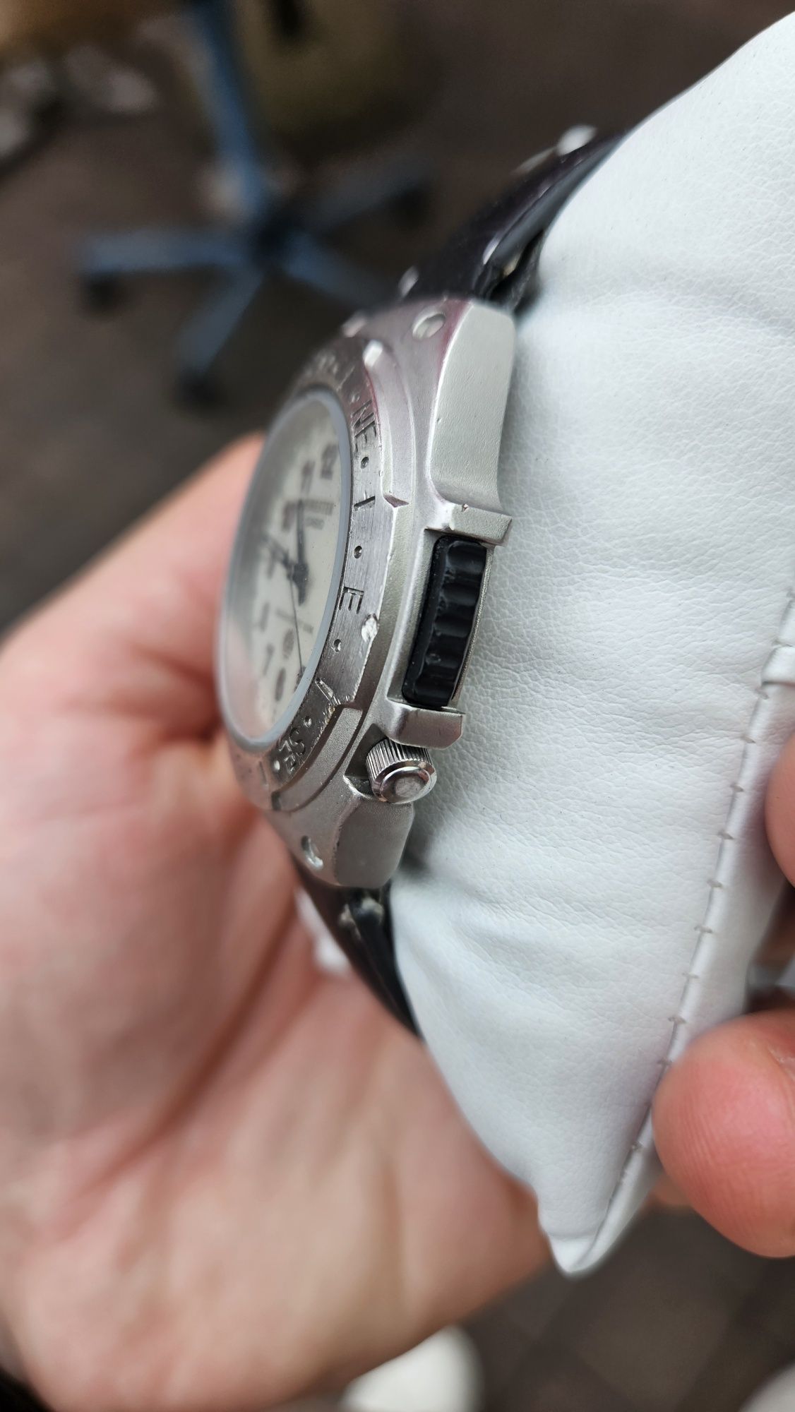 Zegarek Casio Forester st-5020