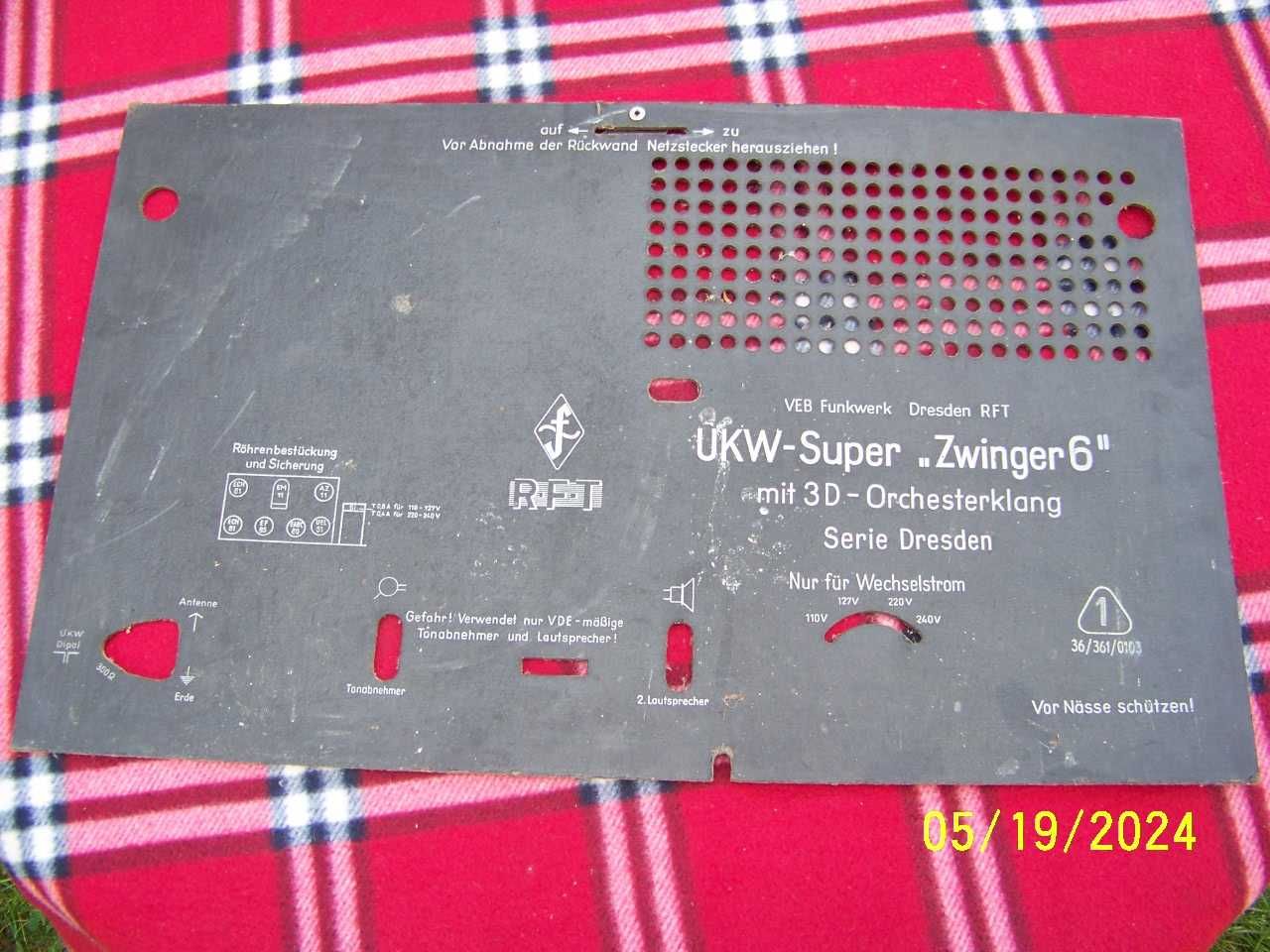 Stare radio lampowe RFT UKW-Super Zwinger 6 tylna ścianka.