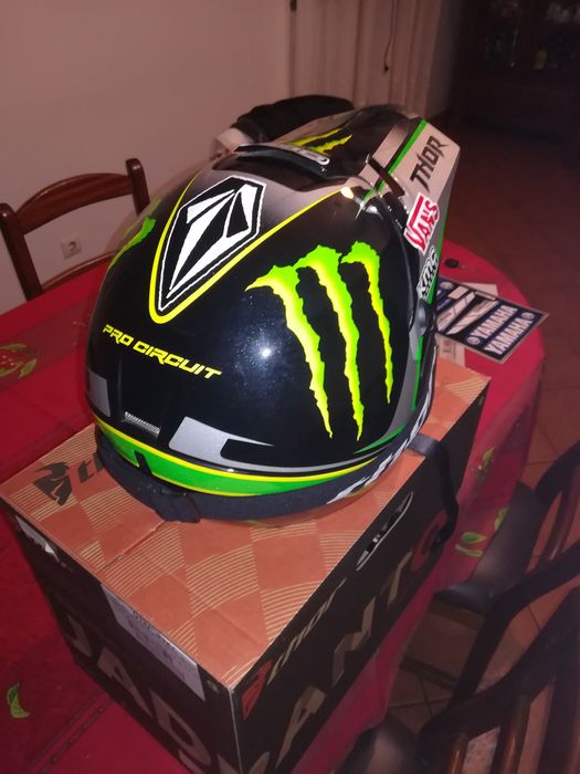 Capacete Thor Pro Circuito ler descrição