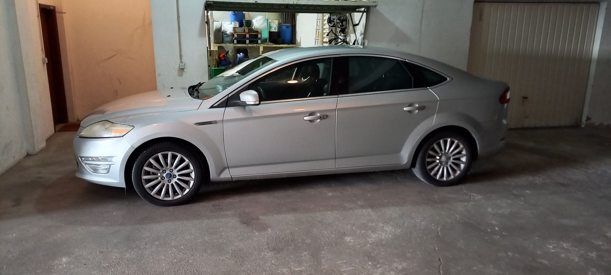 Ford mondeo titanium