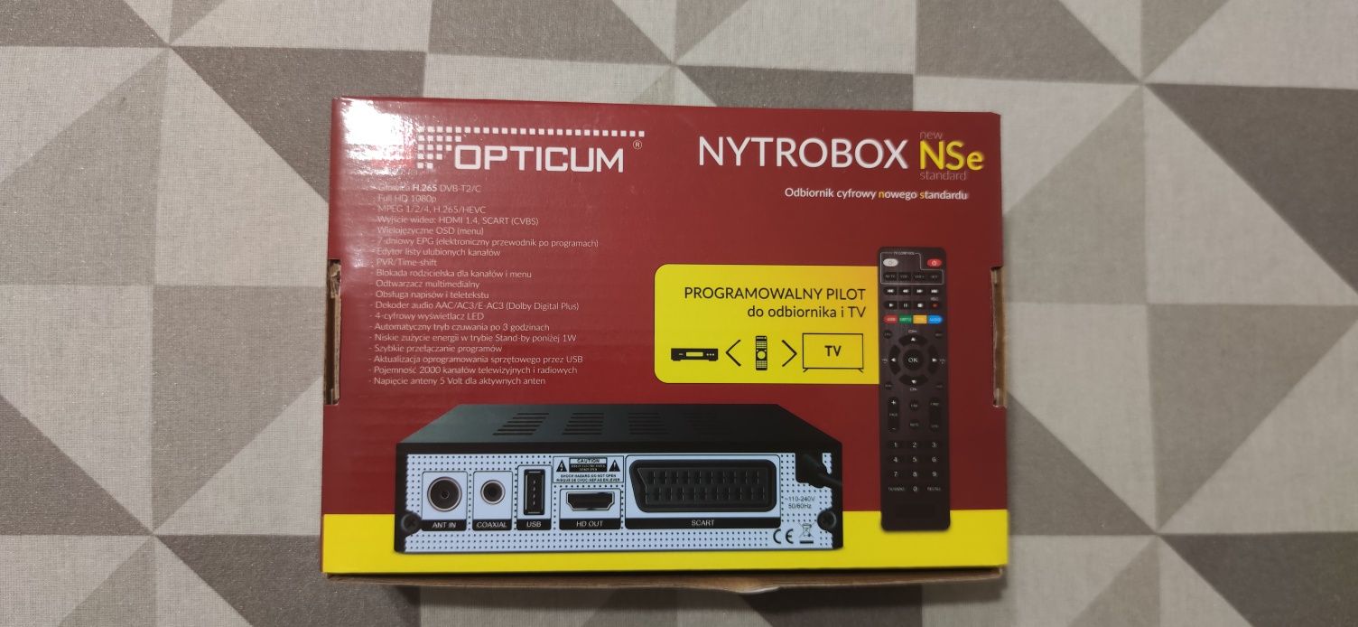 Tuner DVB-T2 Opticum NytroBox NS