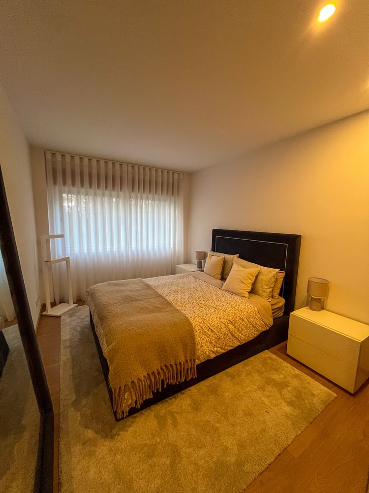 Apartamento T2 para Arrendamento – Último Andar com Garagem