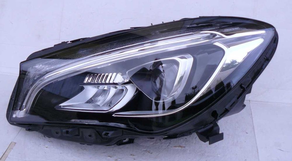MERCEDES CLA W117 LIFT Lampa przednia lewa full LED HIGH Performance