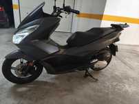 Honda PCX 125 Como nova