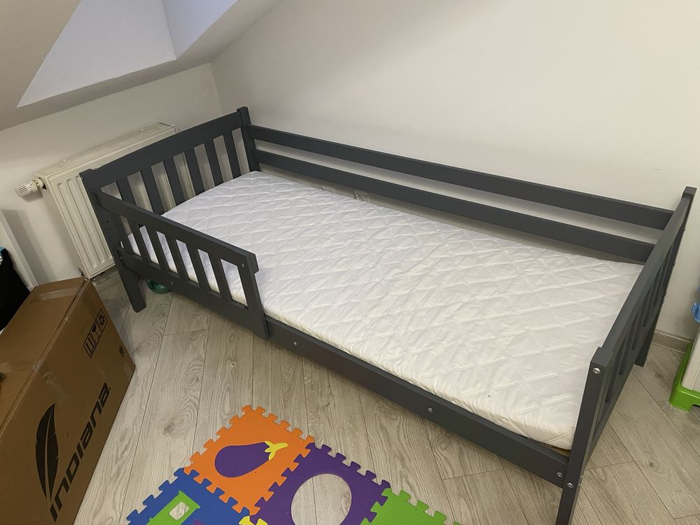 Lozeczko dzieciece z szuflada 190x80 cm stan jak nowe