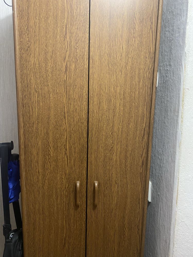 Шкаф в прихожую