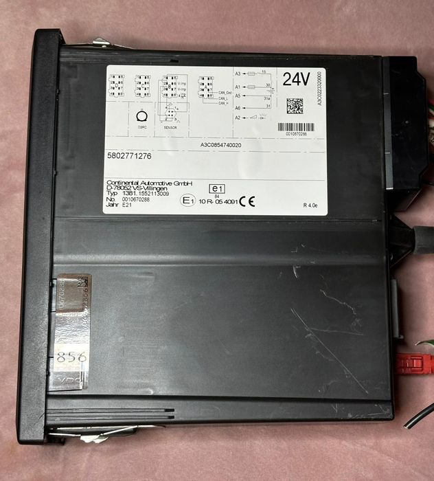 цифровой тахограф VDO 12.24V