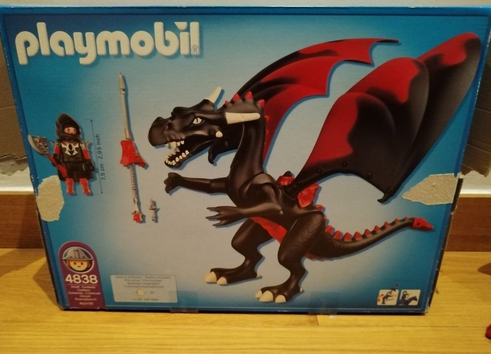 Playmobil Dragão de Fogo com Cavaleiro 4838