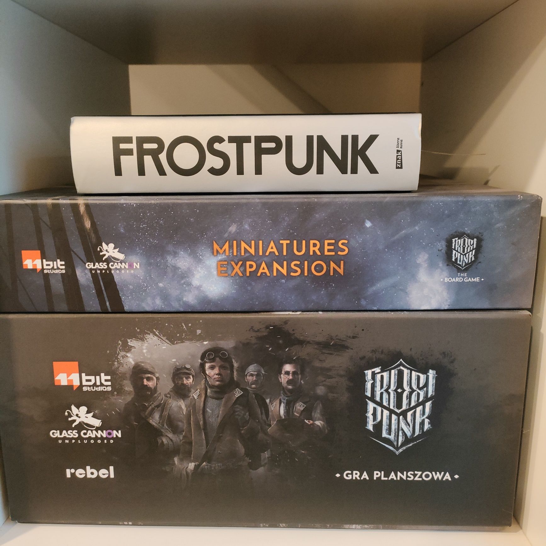 Frostpunk gra planszowa + gratis książka