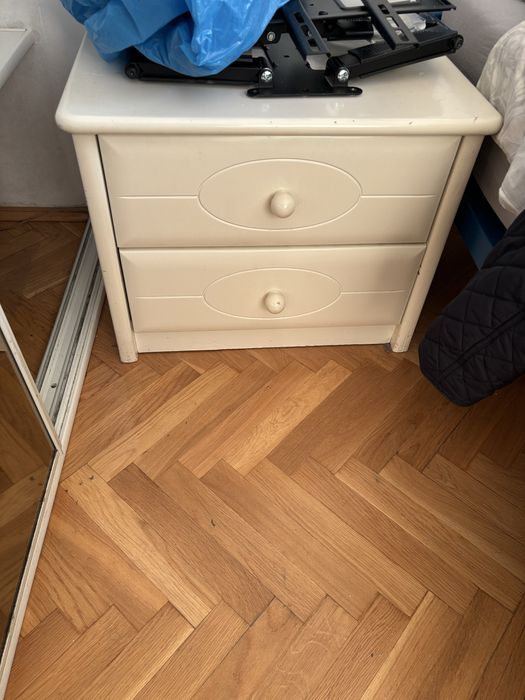 Szafeczki nocne, 2 sztuki. Białe