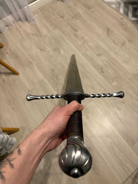 Miecz półtoraręczny, EN45 stal sprężynowa, 48 -50 HRC, battle ready