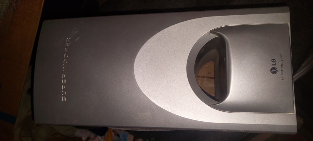 Subwoofer LG. FE 362.