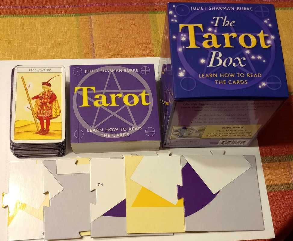 The Tarot Box - Juliet Sharman-Burke