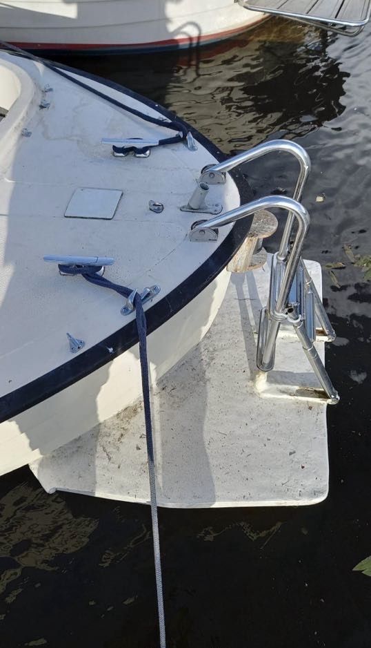 Łodź motorowa Houseboat Sjømann 670x 220cm silnik 15 koni