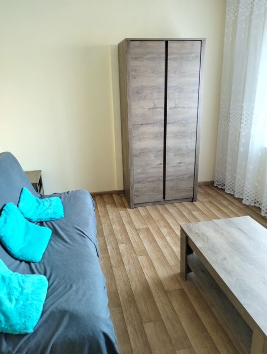 Wynajmę pokój w centrum Strykowa kobiecie