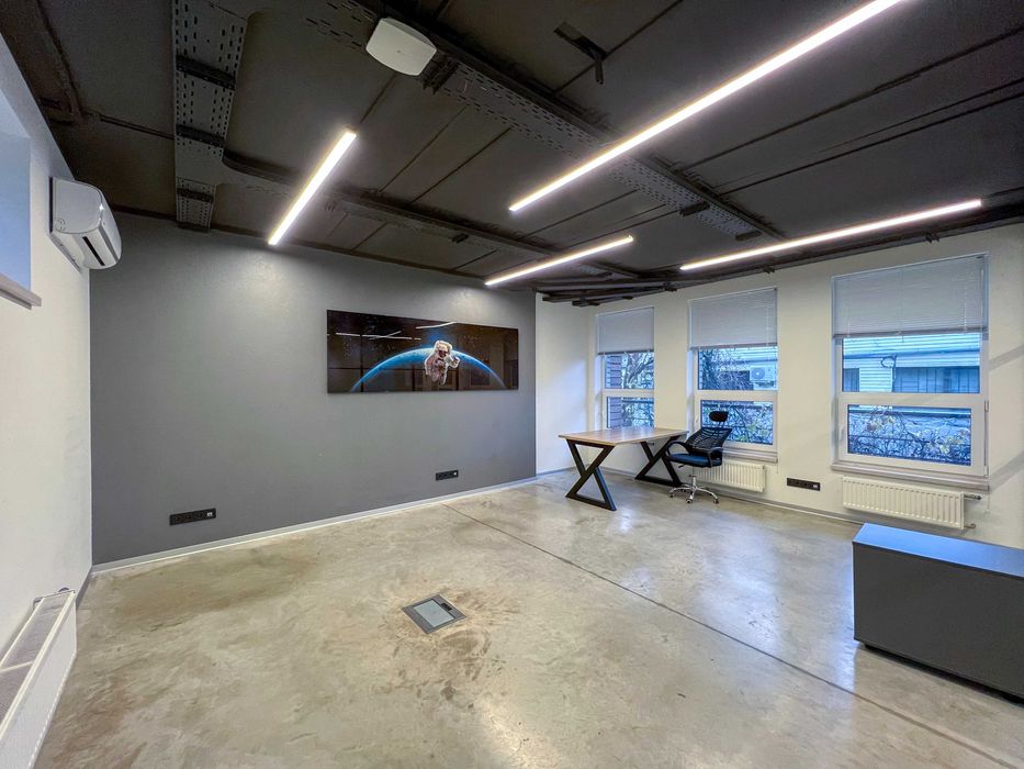 Орендувати офіс на Печерську окремий вхід, перший поверх, є генератор