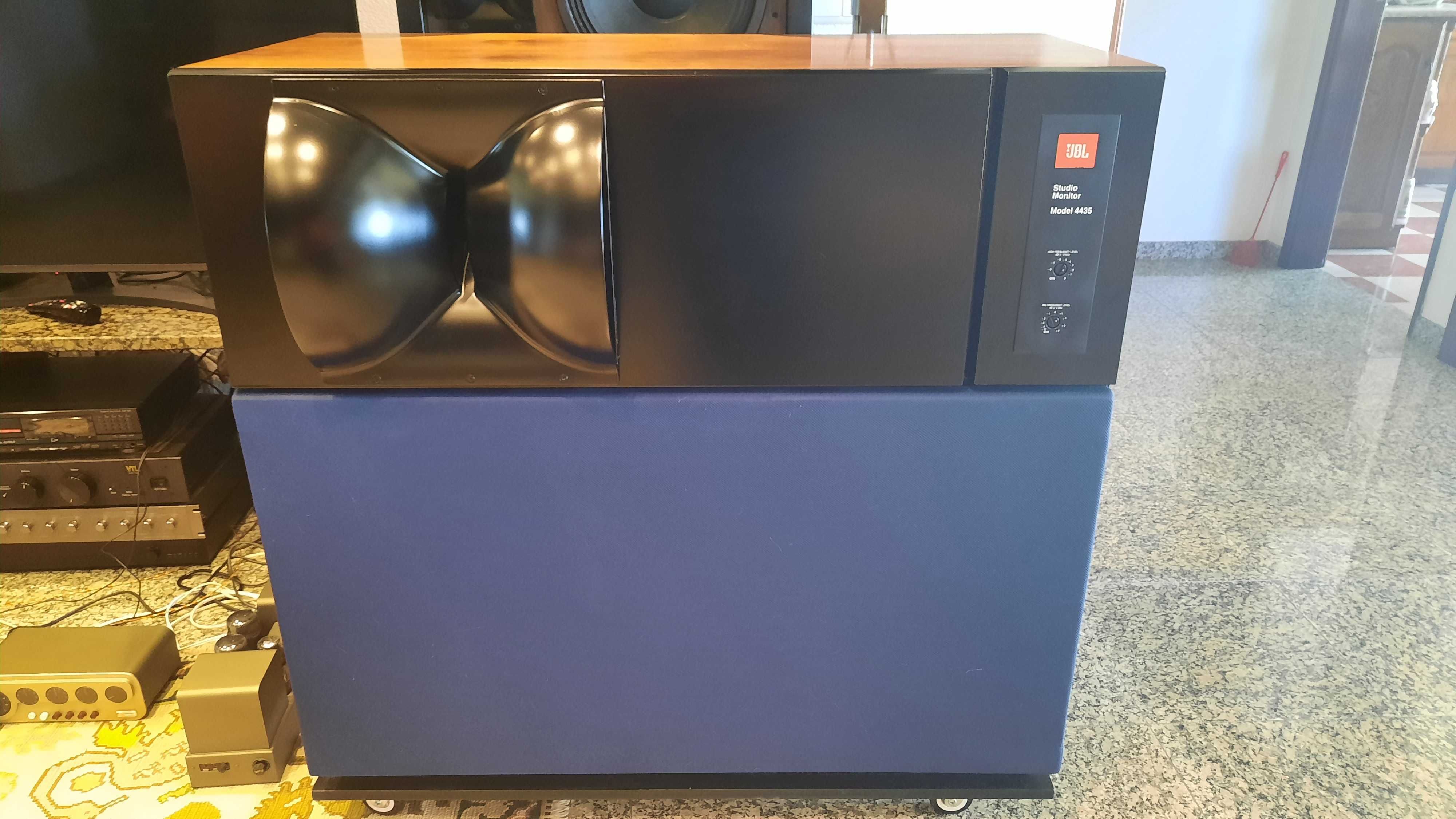 JBL Studio Monitor 4435 . Topo de Gama