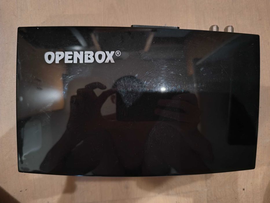 Solovox V8s Box para antena parabólica