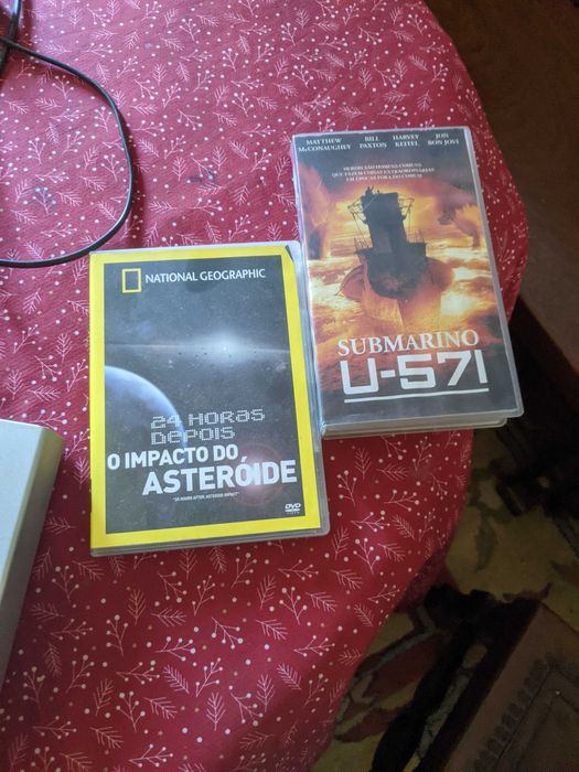 leitor de CD(s) e leitor de DVD(s)