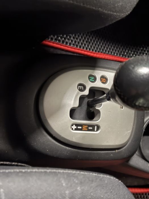 Продам таета ярис