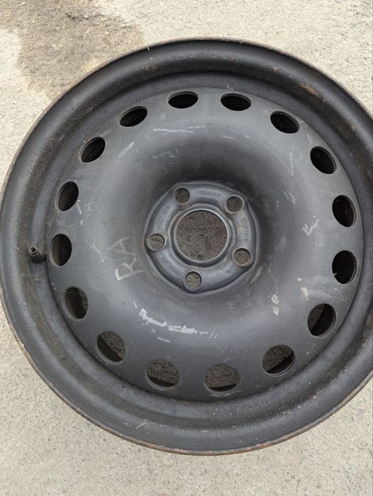 Диски R16 7J 16 CH 42 гаражне зберігання Іспанія