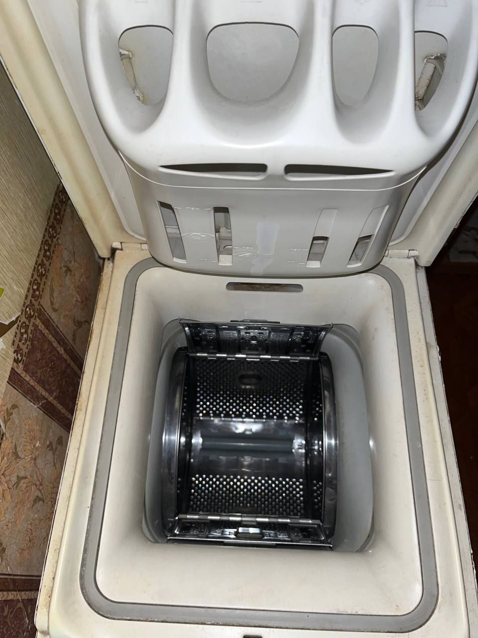 Пральна машина Whirlpool