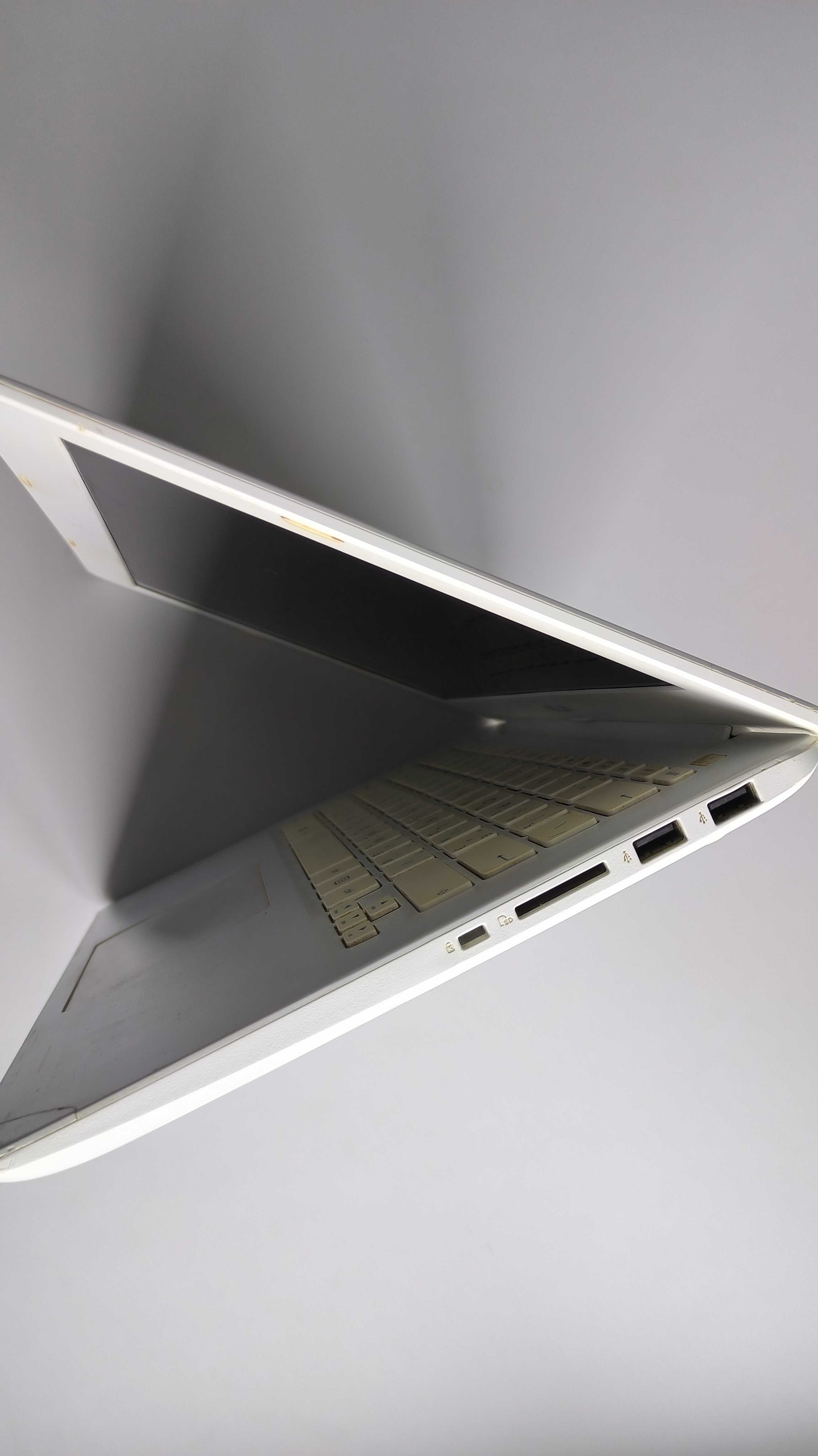 Ноутбук ASUS X302UA