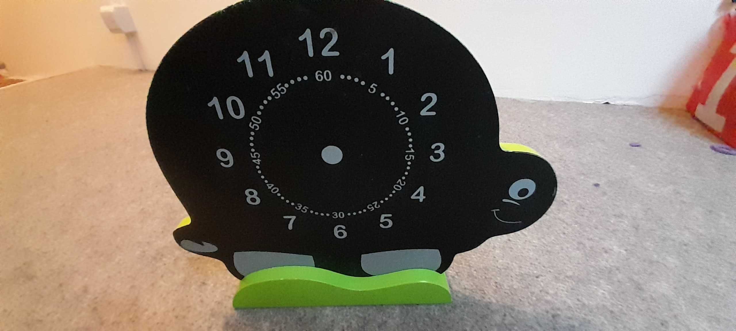 Zegar dla dzieci do nauki odczytywania godzin