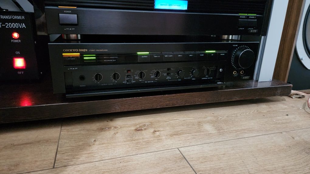 Preamp onkyo integra P 3390