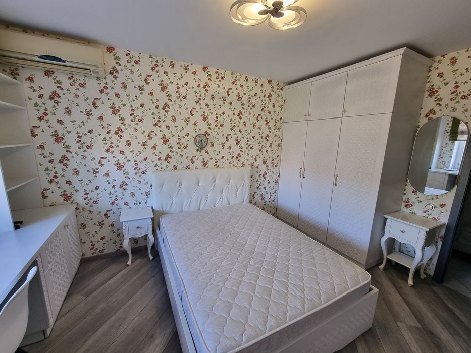 Шикарна 3к з ремонтом та  видом на Дніпро, Сонячна набережна.  ТОРГ!