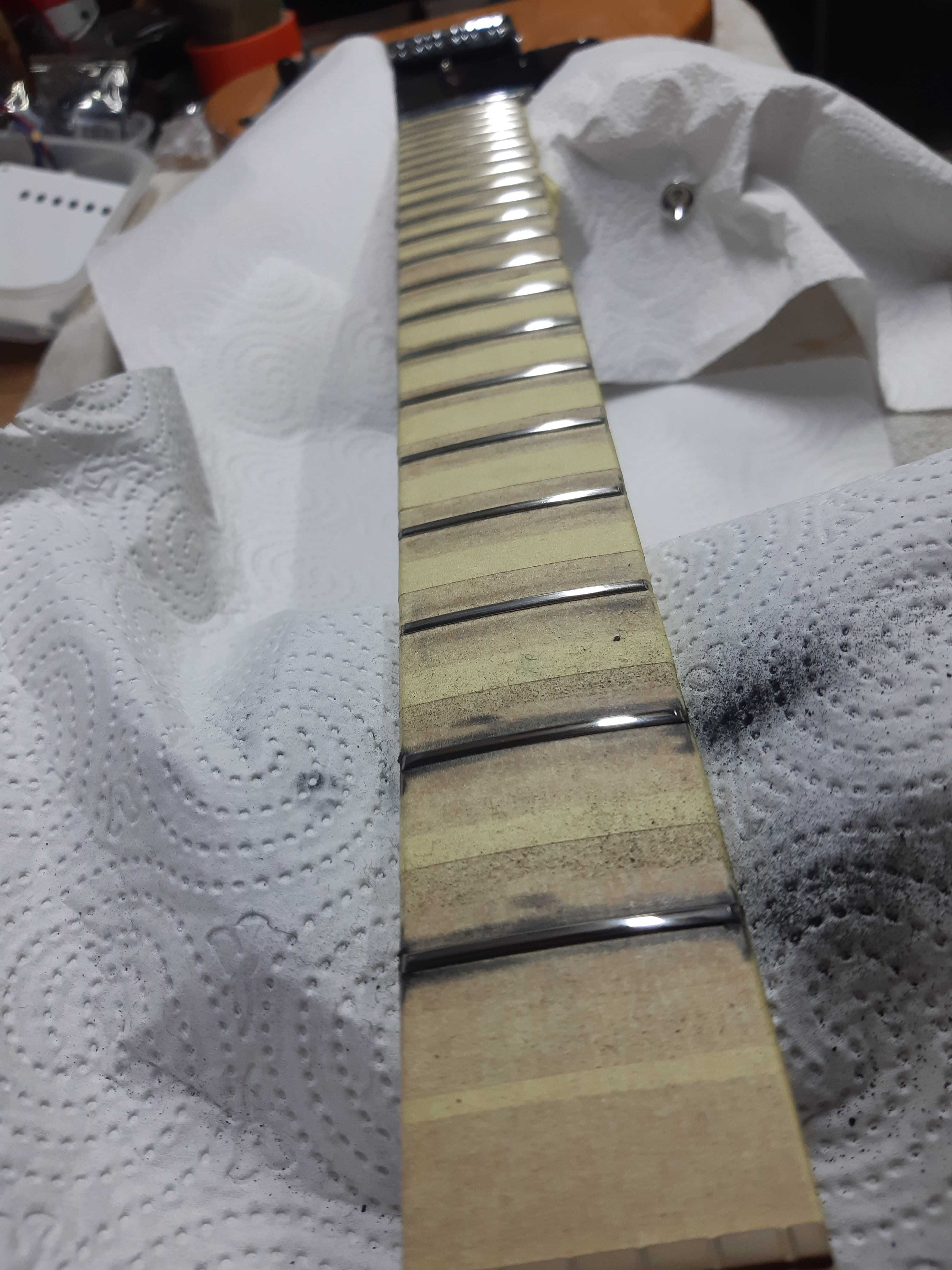 Gitara elektryczna typ Fender Telecaster HB + wzmacniacz ?