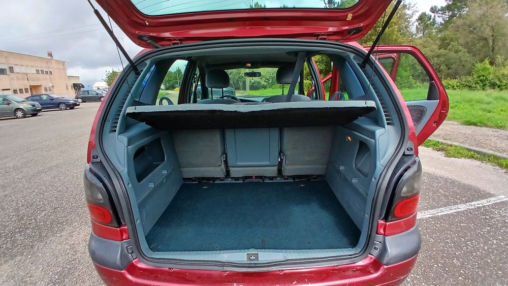 Renault Scenic 1.4 RT