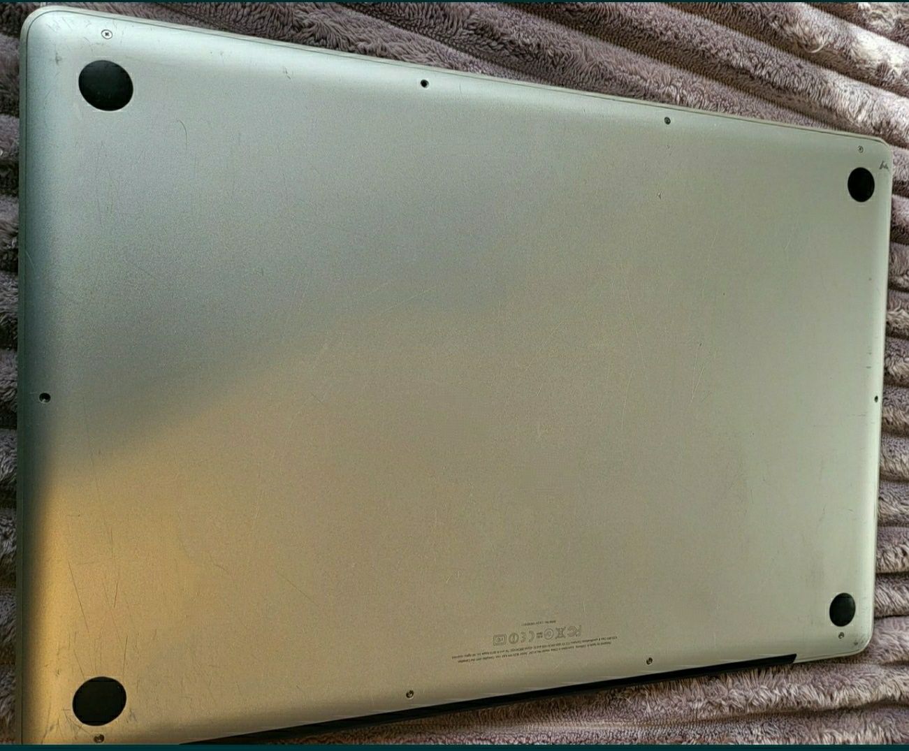 Надійний Mac Book MacBook Pro A1297 i5 DDR3 8gb. Intel 3000 в гарному