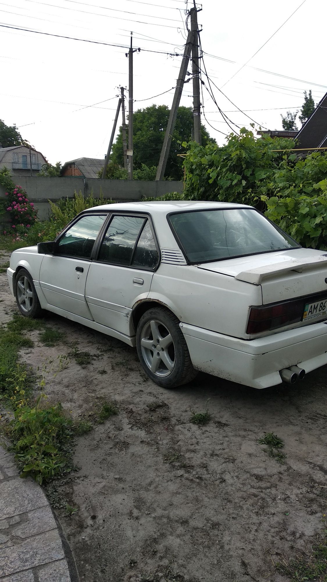 Продам Irmscher Opel Ascona C Sprint 2.0  (По запчастинах)