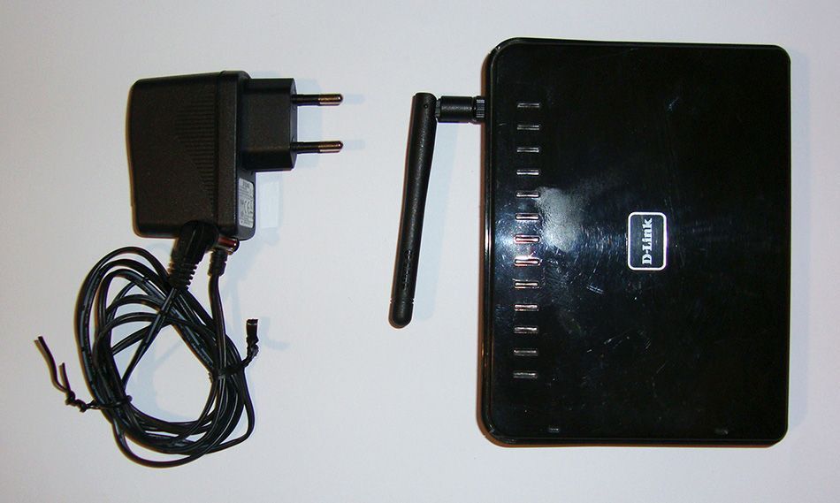 Router D-LINK DIR-600
