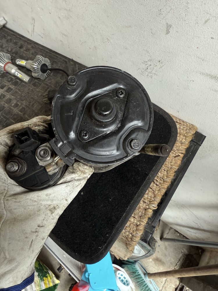 Vendo motor de arranque Audi A3 8l